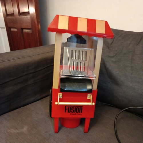 Carnival hot air - air, popcorn
