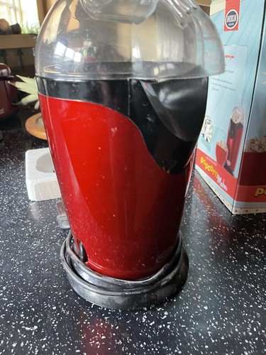 Popcorn machine used - popcorn,
